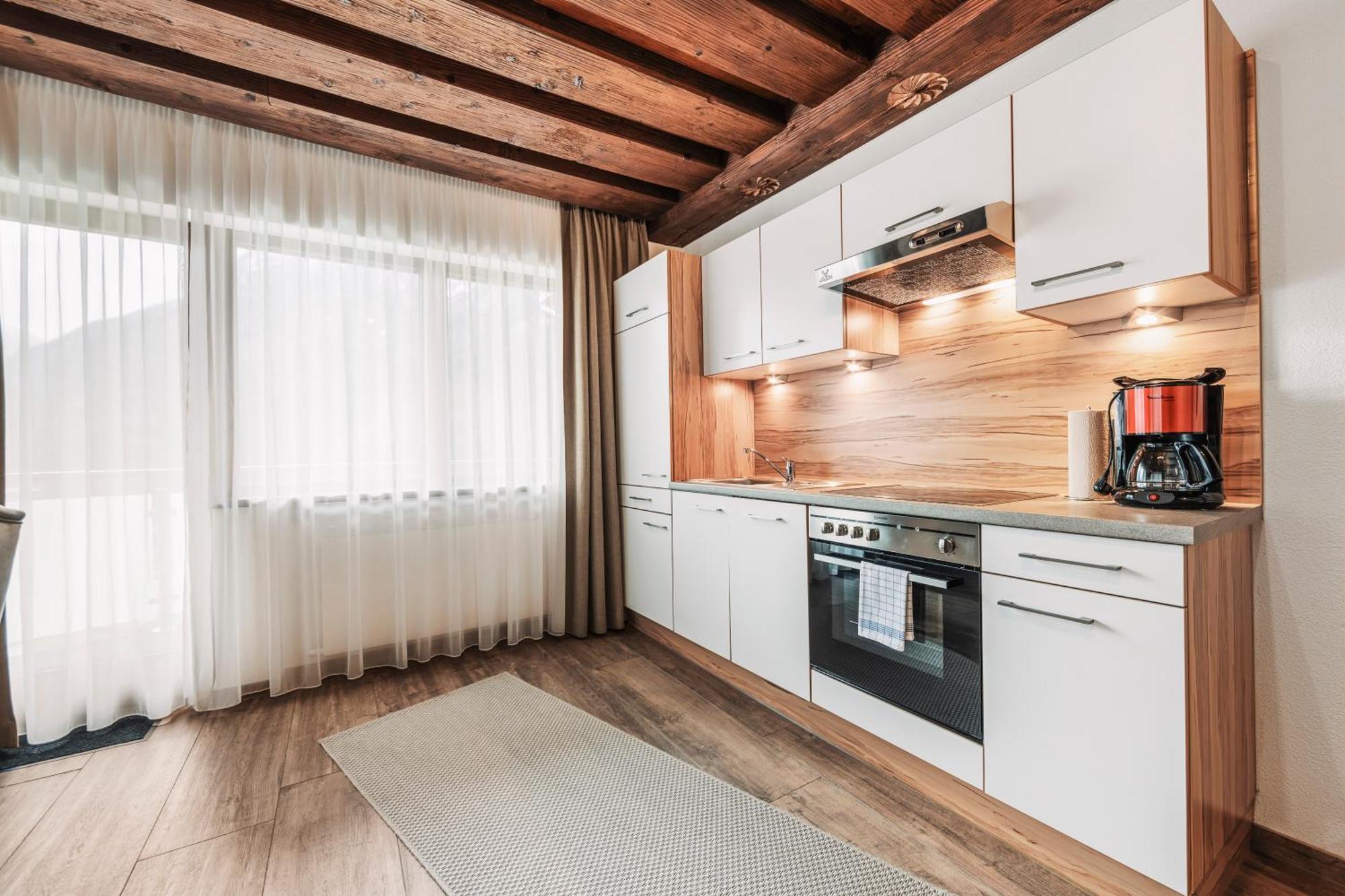 Herzblut Wohlfuehl Appartements Эц Экстерьер фото